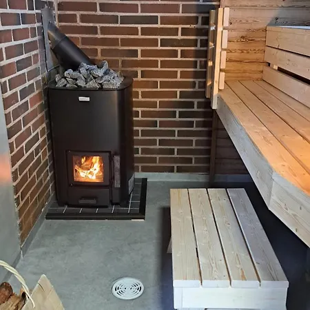 Ferienhaus Pinetree Log