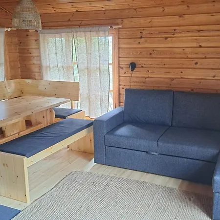 Pinetree Log