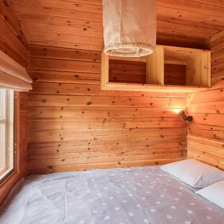 Ferienhaus Pinetree Log *