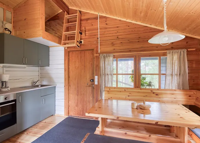 Дом отдыха Pinetree Log Pyharanta